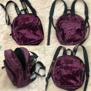 ✨Victoria Secret Pink mini backpack✨